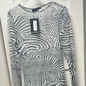PrettyLittleThing Black and White Optical Illusion Dress